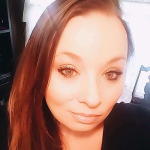 Meet your Posher, Christy